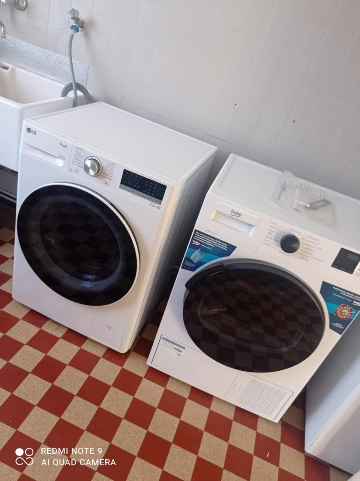 La Maison Basque Sainte-Livrade-sur-Lot Esterno foto