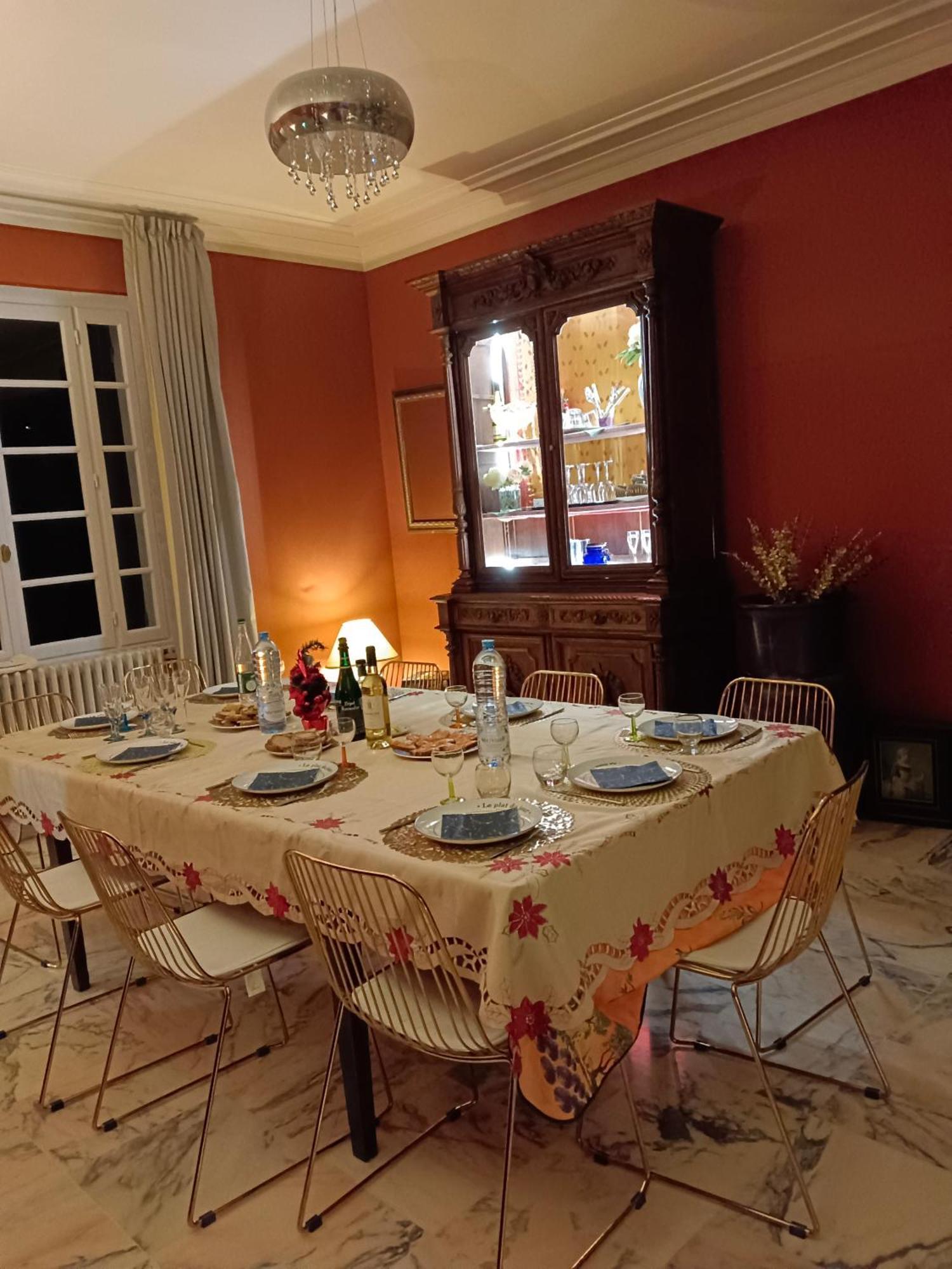 La Maison Basque Sainte-Livrade-sur-Lot Esterno foto